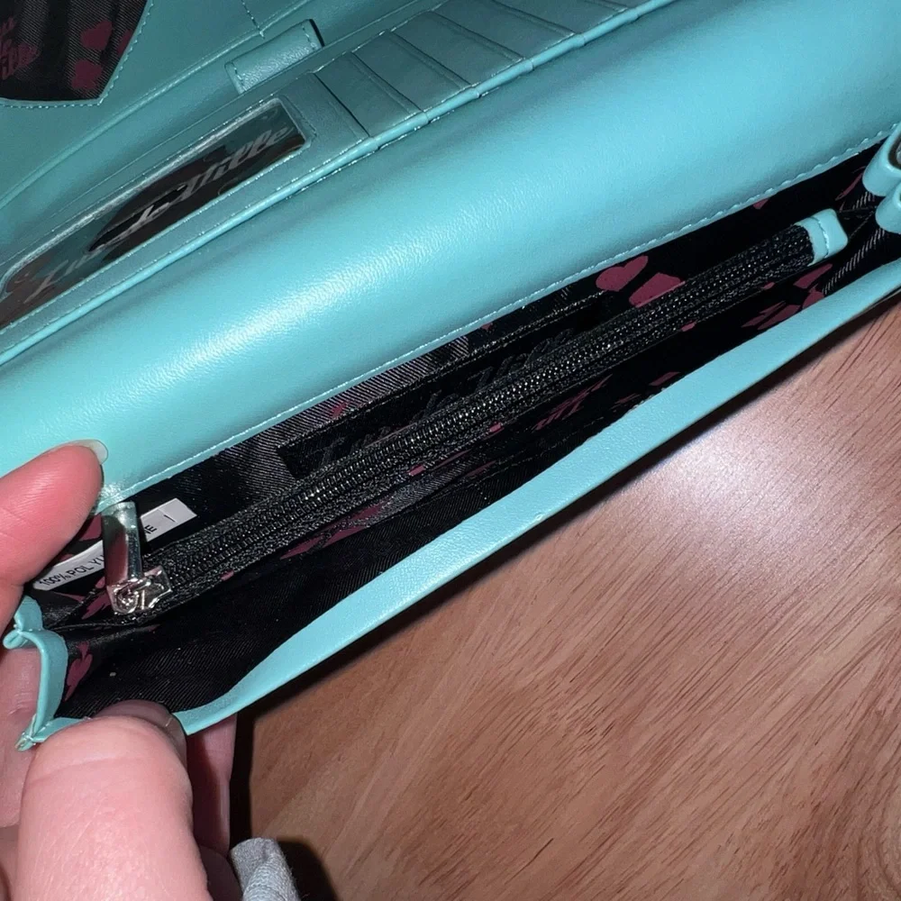 Lux de Ville | Starlite Wallet - Picture 12 of 13